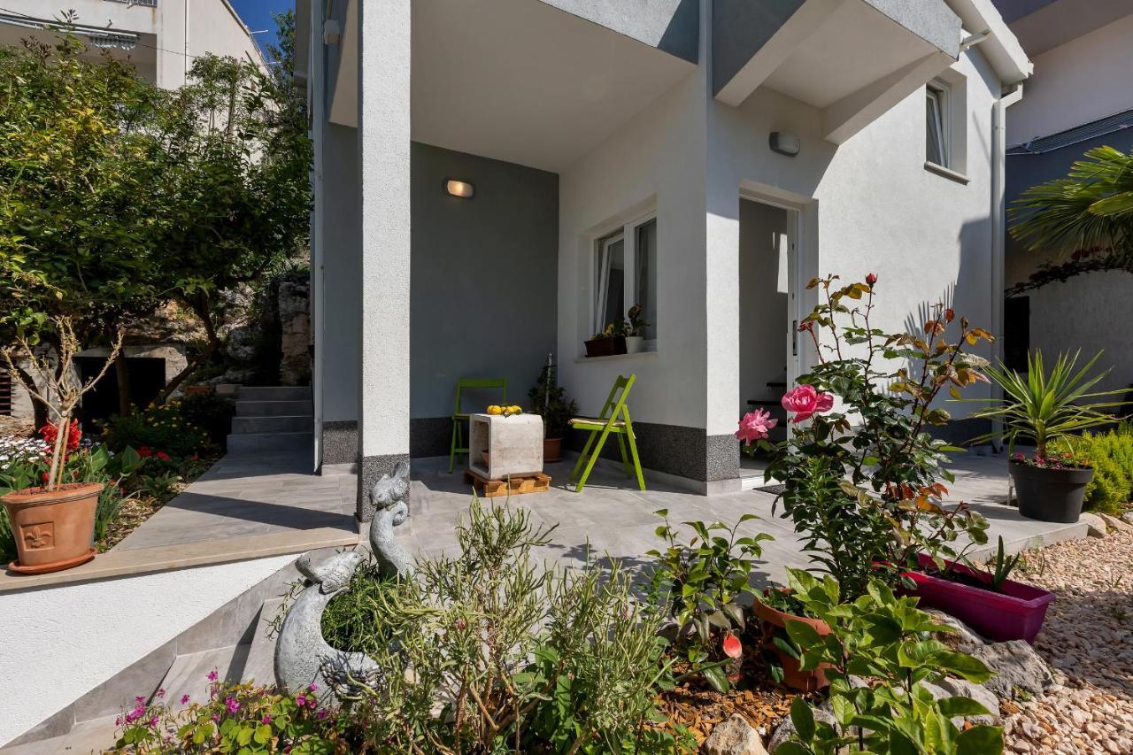 Апартаменты Kuca Za Odmor Lemon Tree Макарска Экстерьер фото
